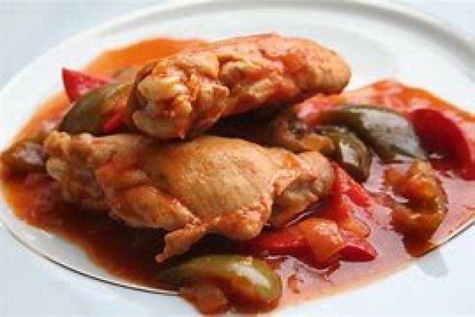 SAMEDI : Plat cuisiné 2 : POULET BASQUAISE